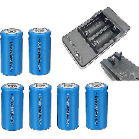 Wiederaufladbarer 3,7-V-Lithium-Ionen-Akku (CR123A-kompatibel) von Chomel (1500 mAh) für LED-Taschenlampen. Inklusive Reiseladegerät. Farbe: Weiß. (1/4)