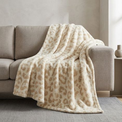 Patterned Leopard Print Soft Throw (1/2)