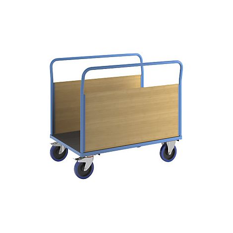Carro de plataforma con paredes de madera  ruedas totalmente