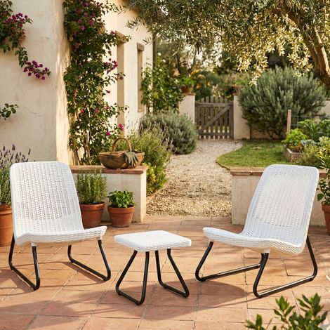 Dmora - Loungeset für draußen Canmore, Outdoor-Lounge mit Couchtisch, Terrassenset mit Kissen, Gartenkomposition mit Sofa und Sesseln, 78x54 h79 cm, Weiß (1/5)