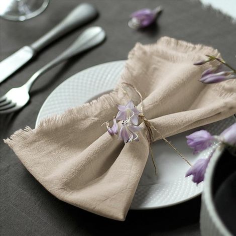 Lot de 6 serviettes de table en tissu kaki, 45 x 45 cm, confectionnées à la main. Serviettes en coton à franges, délicates et artisanales, idéales pour les dîners, les fêtes, les mariages et autres oc (1/5)