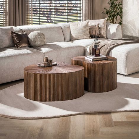 Lot de 2 tables basses organiques 68 et 81 cm en teck marron - RIOZA (1/5)