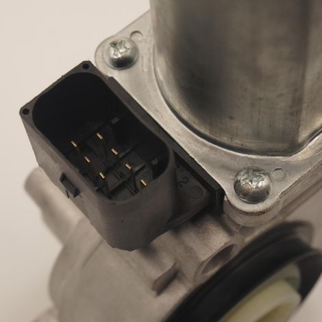 27107568267 27107566296 13611439706 597636172 Applicable to BMW (1/4)