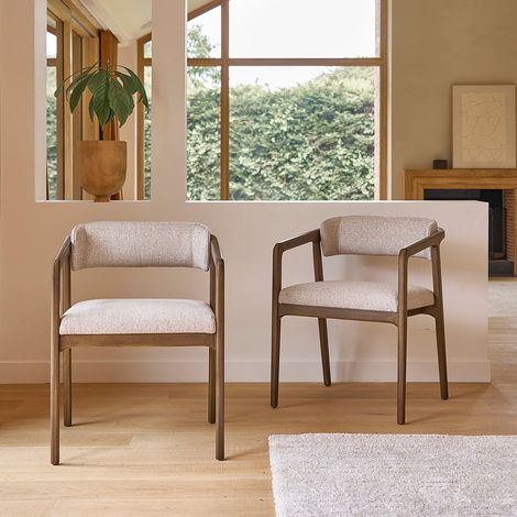 Lot de 2 chaises en bois massif et tissu texturé beige chiné (1/5)