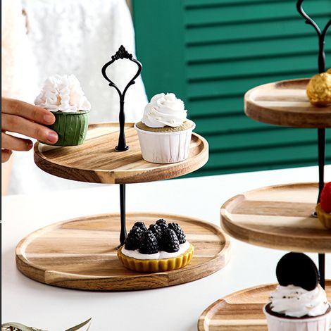 Zweistöckige Holzetagere für Desserts und Karaoke-Snacks, dreistöckige Etagere für Obst, Gebäck, Süßigkeiten und Trockenfrüchte (Hochzeit), kleine Größe, zweistöckig, schwarzes Kranzdesign (1/5)