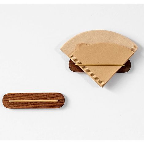 Zwei Kaffeefilterhalter, wandmontierte Kaffeefilterorganizer, selbstklebende Rückseite, kegelförmige Behälter, geeignet für V60-Filterpapier (Messing-Walnuss-Farbe).