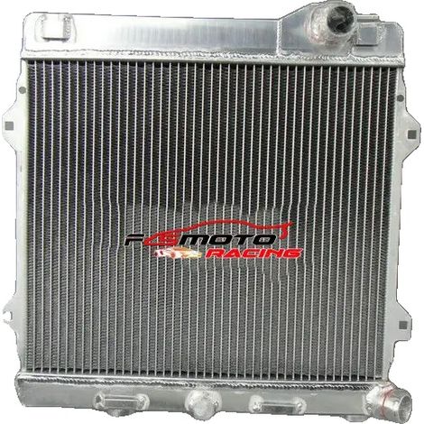 Radiador de competición, material de aluminio, compatible con el vehículo de alto rendimiento E30 2.3L, eficiencia de refrigeración mejorada, diseño ligero, ajuste preciso. (1/5)