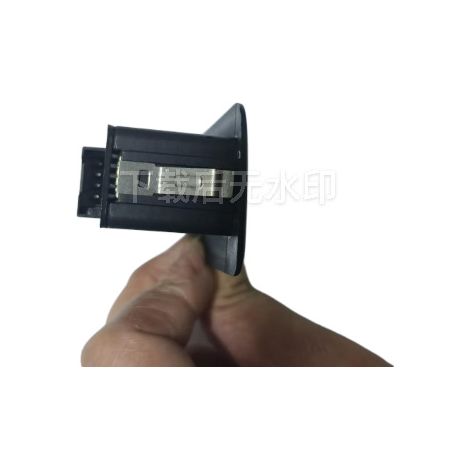 61319275121 and 61319162645 are applicable to BMW tailgate central locking, door locks, and trunk locks. (1/4)
