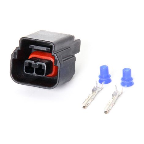 DJ7022R-0.6-21 est une fiche de connecteur pour faisceaux de câbles automobiles, y compris les bornes. (1/4)