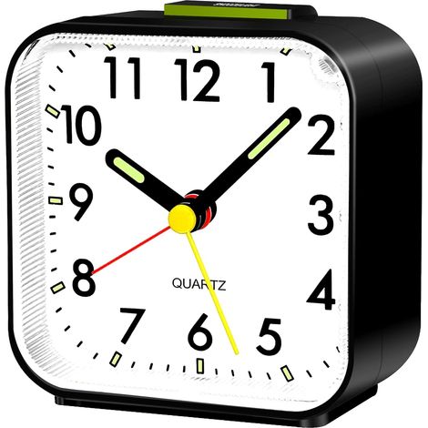 Réveil silencieux, horloge de table sans tic-tac, à piles, grand écran, fonction snooze et lumière, idéal pour la chambre d'enfant au sommeil profond. (1/5)