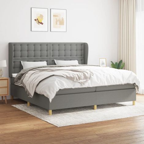 Lit à sommier tapissier avec matelas - Cadre De Lit Moderne: King Size - Lit Double - Gris foncé 200x200cm Tissu Chic-156635 (1/5)