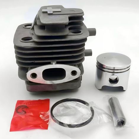 Compatible with MARUYAMA lawn mowers AE420, BC420, BC420H, BC420HE, BC420H-RS (cylinder and piston assembly).