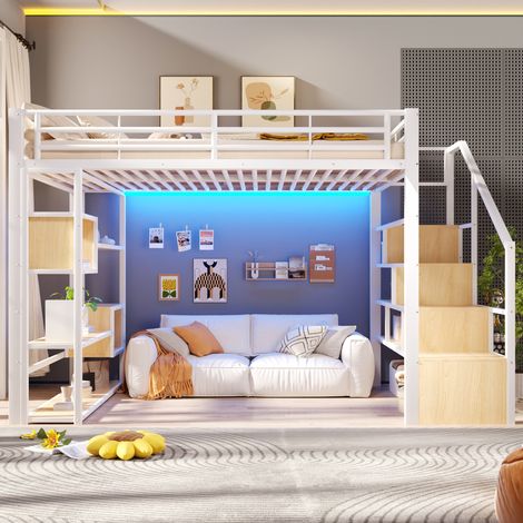 Lit mezzanine 140x200 cm avec escalier de rangement et LED, étagères, espace libre dessous, barrière de sécurité, MDF et métal, blanc (1/5)