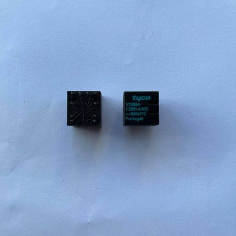 Relais Tyco V23084-C2001-A303