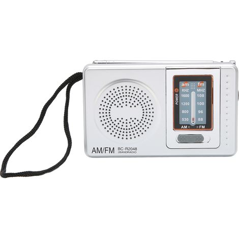 Radio AM/FM de poche gris argenté, format compact et design simple, alimentée par piles AA, idéale pour les parents et grands-parents. (1/5)