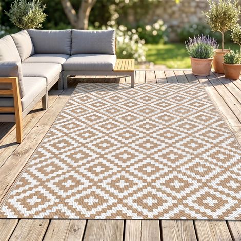 Tapis d'extérieur réversible 182 x 274 cm à motif géométrique, finition imperméable, coloris café et blanc (1/5)