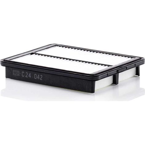 FILTRO ARIA MANN FILTER SSANGYONG TIVOLI, XLV 1,6XDI 15-