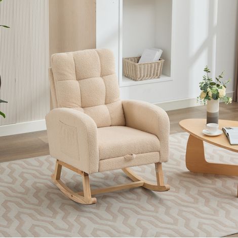 Chaise à bascule en tissu Teddy beige 132x50x99 cm, structure en bois massif et poche latérale (1/5)