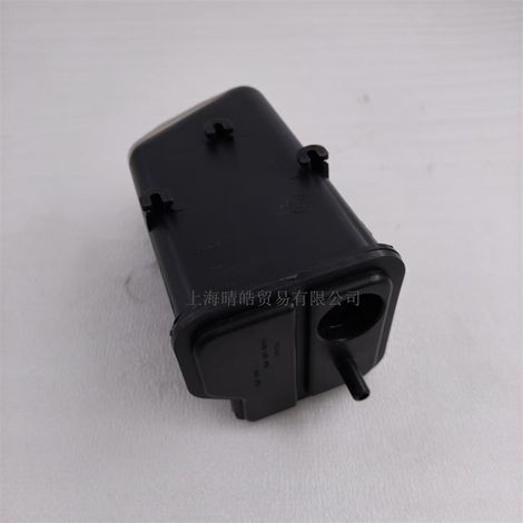 1K0201801E/D/C is suitable for activated carbon canisters in Volkswagen Sagitar, Golf, Octavia, Superb, and Beetle cars. (1/4)