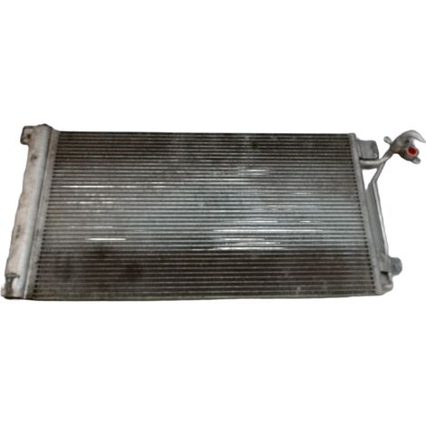 [PRODUIT D'OCCASION] Condenseur Climatisation VOLKSWAGEN Transport ♻️ Ref Oe. 7h0820411e - Garantie à vie (1/3)