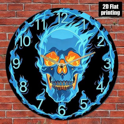 Horloge murale silencieuse de 30 cm (12 pouces) à motif de crâne avec affichage en chiffres romains - Design saisissant de crâne à flamme bleue, sans pile (1/5)