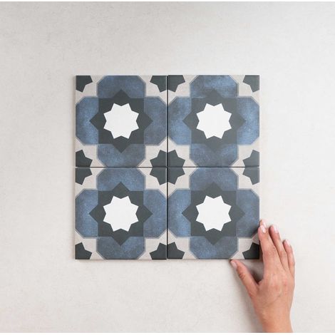 Carrelage effet carreaux de ciment Fleur 15x15 cm – Grès cérame – 0,58 m² – Pose au sol et mur – Résistant à l'humidité et aux taches – APE (1/5)