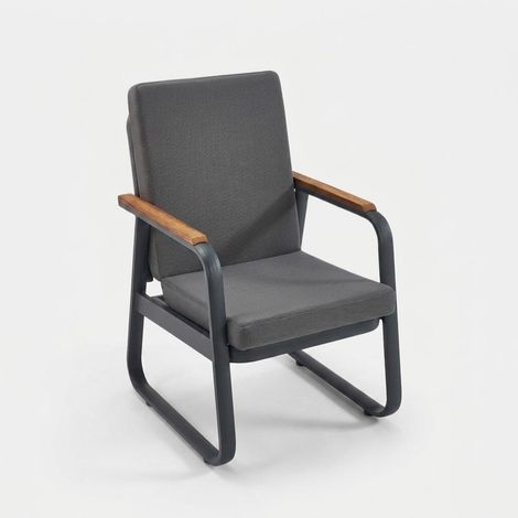 Silla de jardín de aluminio con reposabrazos modelo Bella (1/2)