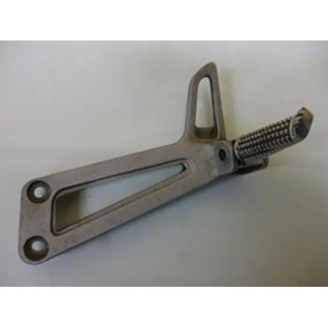 [PRODUIT D'OCCASION] Platine de repose pied passager gauche origine pour moto Yamaha