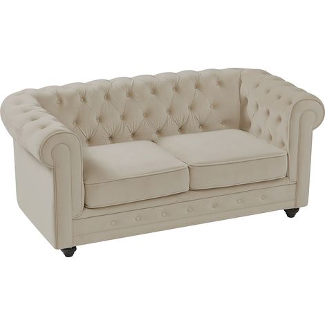 Vente-Unique – Canapé 2 places Chesterfield en velours beige – Dossier capitonné – Assise déhoussable – Confort équilibré – Dimensions 168x88cm (1/4)