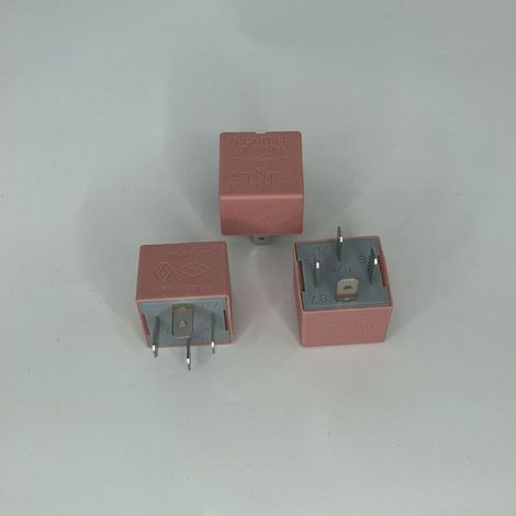 8200308271 Renault Red Relay Car 20240041