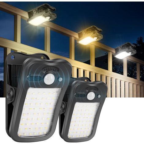 Un ensemble de 2 lampes solaires avec détecteurs de mouvement, 3 modes, étanches, adaptées à la clôture. (1/4)
