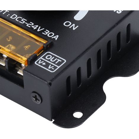 Variateur de luminosité sans fil à 14 touches pour bande LED, contrôleur de variation d'intensité lumineuse DC5V-24V avec télécommande (1/5)