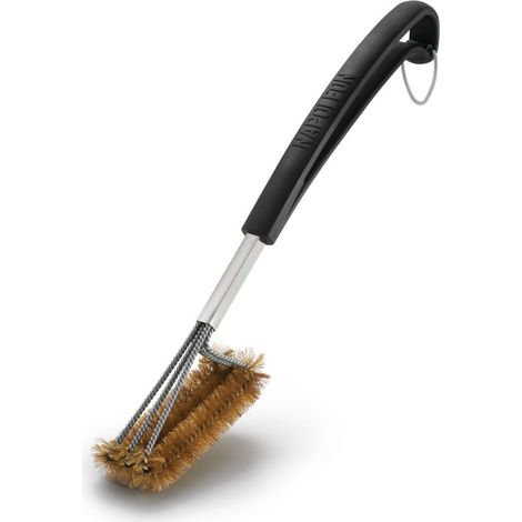 Napoleon – Brosse de barbecue triple 58 cm – Poils en laiton pour nettoyage en profondeur – Poignée incurvée pour grattage facile