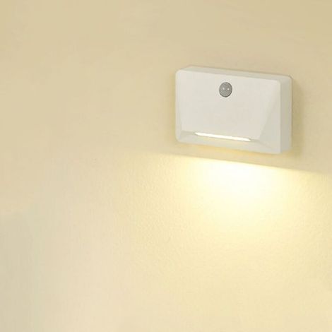 Cette veilleuse LED rechargeable, activée par un capteur, protège les yeux et est facile à installer. Elle convient aux chambres, salons, salles à manger et bureaux.