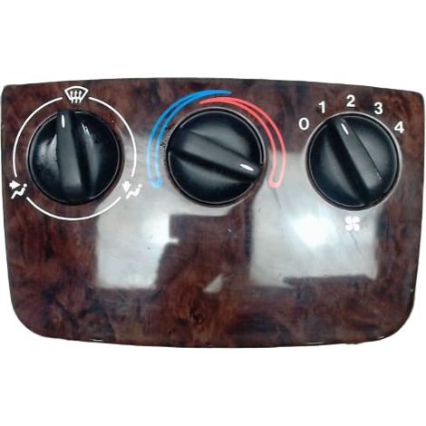 [PRODUIT D'OCCASION] Commande De Chauffage FORD Fiesta 95-9.99 ♻️ Ref Oe. 1143930 - Garantie à vie (1/3)