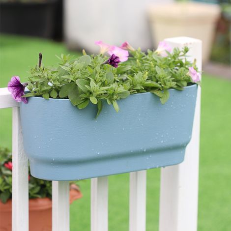 Jardinière suspendue en plastique bleu pour balcon, grande taille, idéale pour la décoration de jardin extérieur et le jardinage domestique, 1 pièce (1/5)
