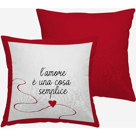 Bedrucktes Dekokissen 50x50 cm Loving l'Amore è Una Cosa Semplice (1/2)