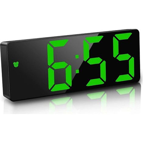 Réveil numérique à piles, réveil de voyage LED, sans tic-tac, avec fonction snooze et température, compatible avec une alimentation secteur. (1/4)