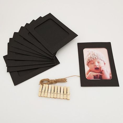 Ensemble de 30 cadres photo en papier avec mini pinces en bois et ficelles pour photos 13x18 cm - Décoration murale en papier noir et kraft pour la maison, l'école et le bureau (1/5)
