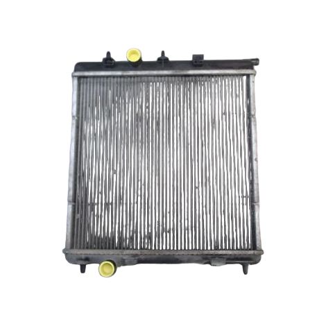 [PRODUIT D'OCCASION] Radiateur CITROEN Ds3 ♻️ Ref Oe. 1330w9 - Garantie à vie (1/3)