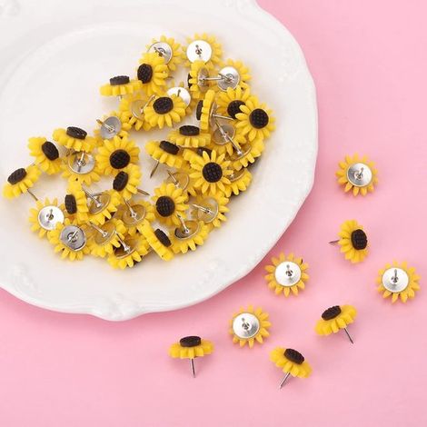 Set di 40 puntine decorative a forma di girasole, realizzate in plastica e acciaio, perfette per pareti decorative, pareti con foto e bacheche. (1/4)