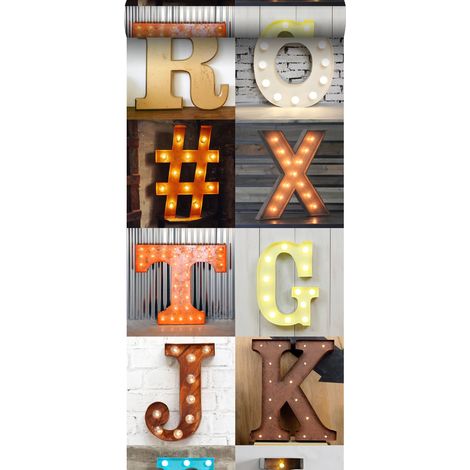 papier peint intissé XXL lettres lumineuses en bois – marquee orange, beige, gris, rouge et bleu  - ESTAhome (1/5)