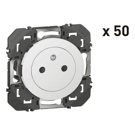 Lot de 50 prises de courant LEGRAND Dooxie - 2P+T - Surface - 16A - Finition blanc - Blanc