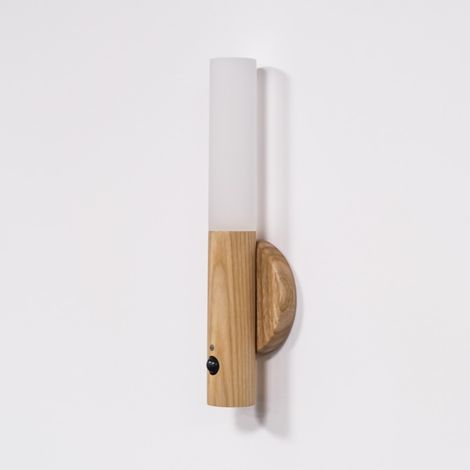 Applique murale magnétique avec capteur PIR en bois sans fil rechargeable par USB pour chambre à coucher, bureau, salon, couloir – Cire blanche (1/5)