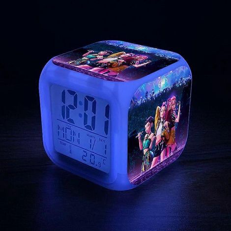 Réveil à motifs de dessins animés avec veilleuse LED, affichage numérique couleur, température, calendrier et jour de la semaine, idéal pour décorer une chambre de fille. Fonctionne avec 4 piles AA (n (1/5)