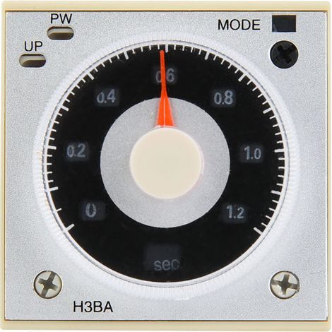 Relais temporisé multifonctionnel haute précision 8 broches – plage 1,2 s à 300 h, compatible 220 V CA / 24 V CC (1/5)