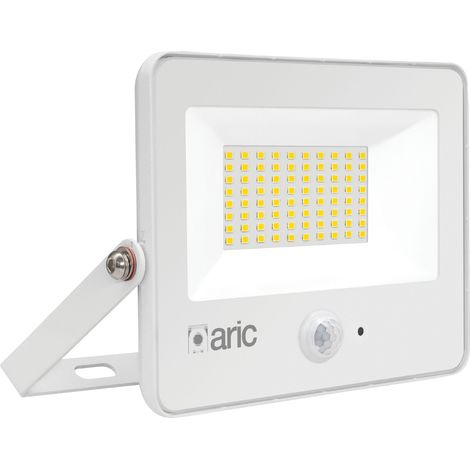 WINK 2 PIR sensor Proj. Ext. IP65 IK08 blanc LED 110° 50,6W 3000K 5000lm ARIC 51305