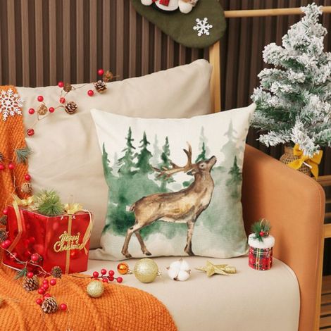 Housse Coussin Noel 45x45 Lot de 4 Housse Coussin,Nol avec un élan dans un pin,Décoratif Taie d'oreiller pour Decoration Noel (1/5)