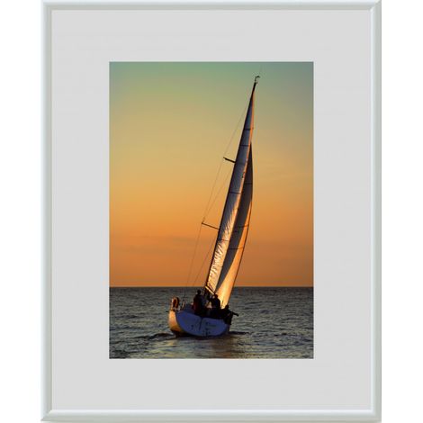 Cadre photo en plastique - Erica - 24 x 30 cm - Blanc - Livraison gratuite (1/2)