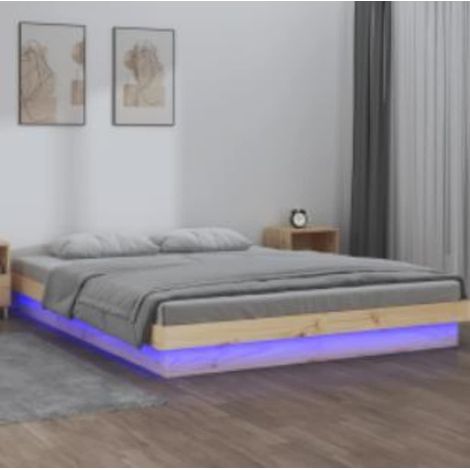 Massivholzbett mit LED-Beleuchtung 140x200 cm